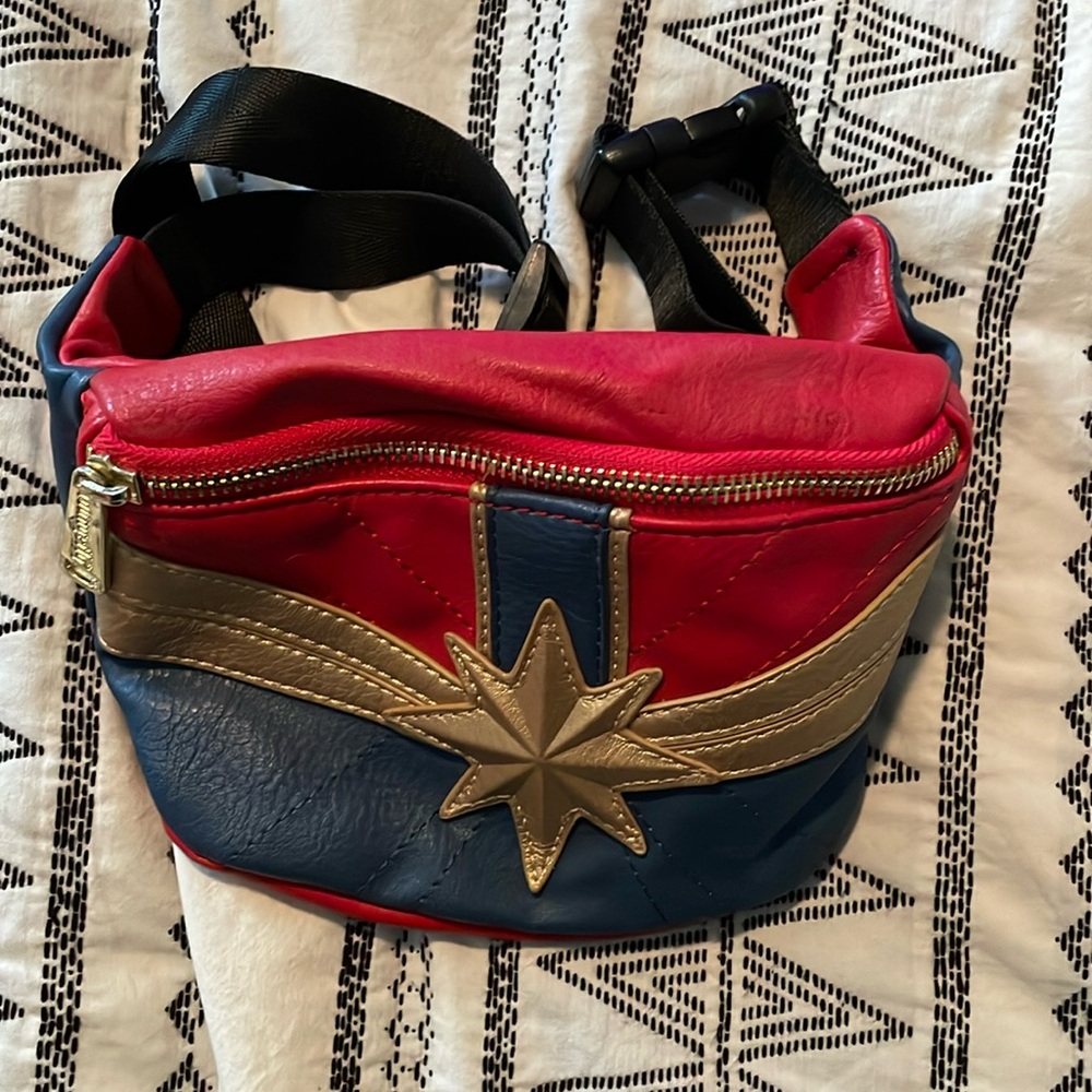 Loungefly Captain Marvel Fanny Pack